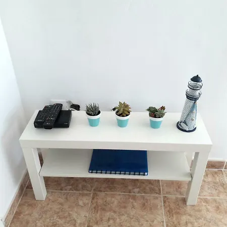 Wonderful, 100 Meters From The Beach. Lägenhet *